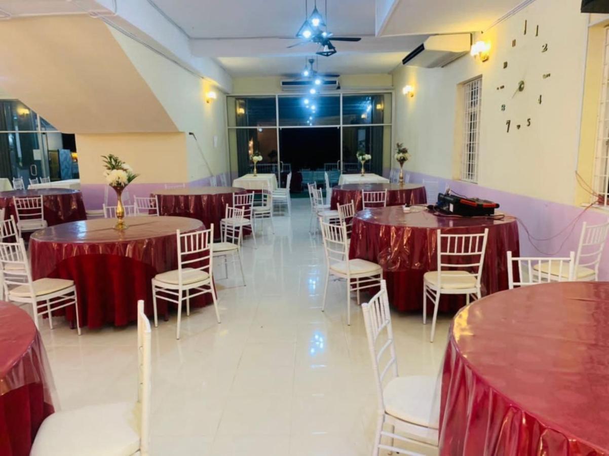 Oyo 90404 Hotel Z Dirgahayu 313 Pasir Mas Buitenkant foto