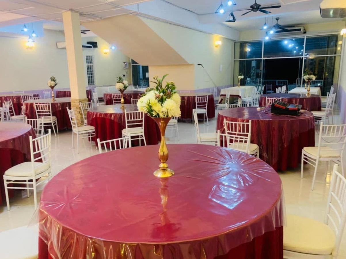 Oyo 90404 Hotel Z Dirgahayu 313 Pasir Mas Buitenkant foto