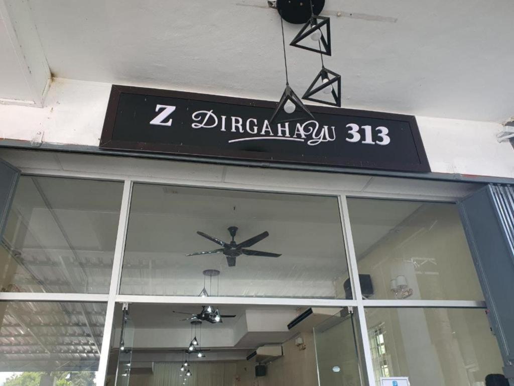 Oyo 90404 Hotel Z Dirgahayu 313 Pasir Mas Buitenkant foto
