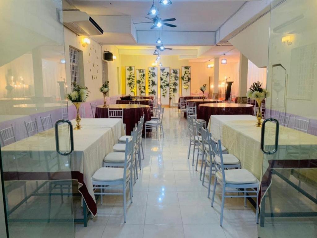 Oyo 90404 Hotel Z Dirgahayu 313 Pasir Mas Buitenkant foto