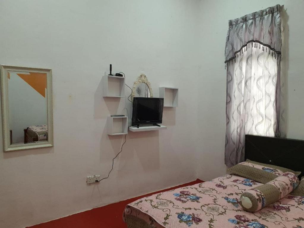 Oyo 90404 Hotel Z Dirgahayu 313 Pasir Mas Buitenkant foto